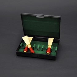 Plastic case for 8 bassoon reeds